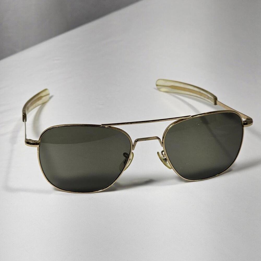 Vintage Randolph Engineering RE Metal Aviator Gold Italy Sunglasses 5 1/2 USA - Picture 2 of 13